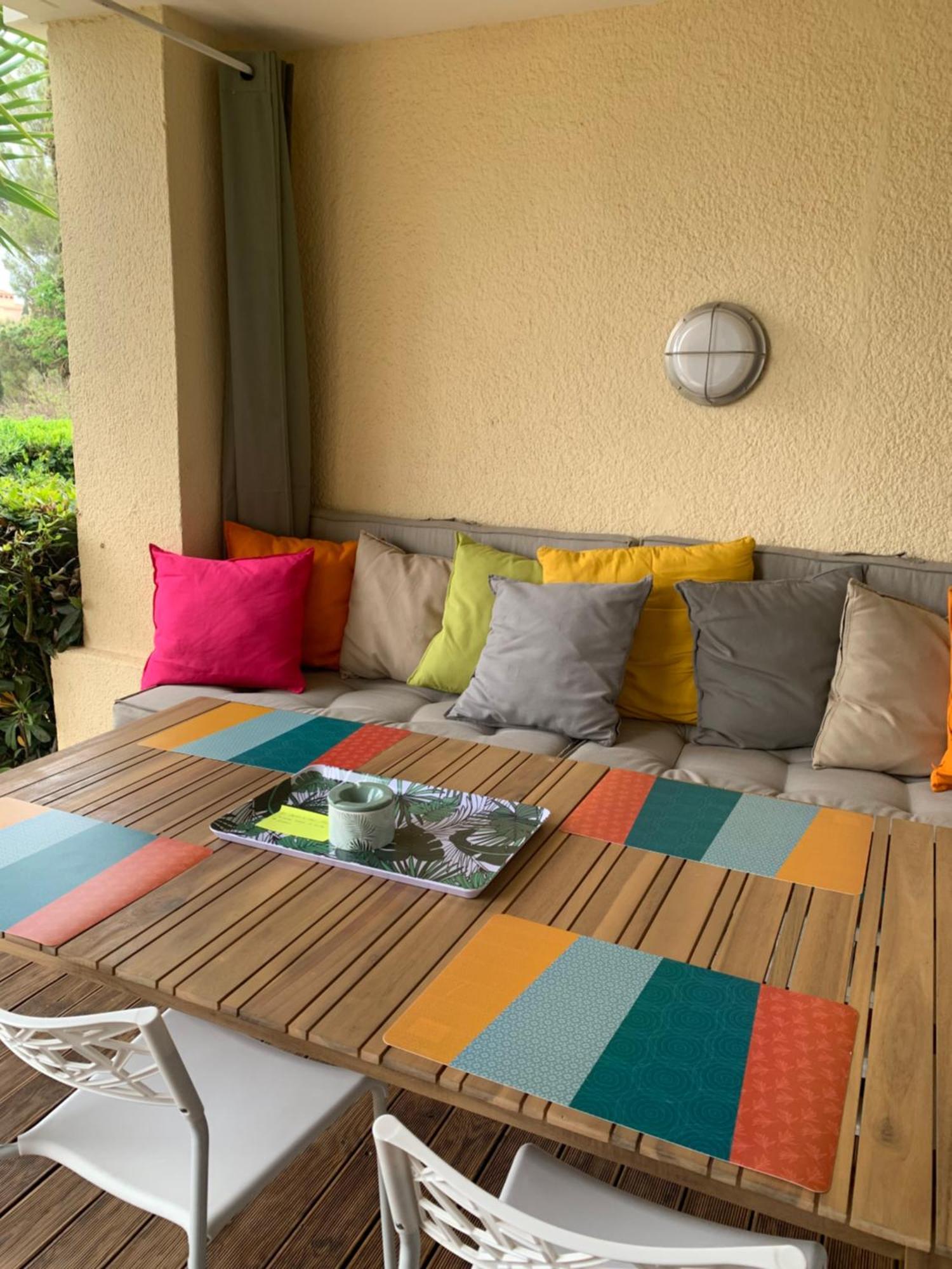 T2 En Rez De Jardin Privatif Cloture , Cap Esterel Pierre Et Vacances ,Piscine Chauffee Des Le 05 Avril Au 02 Novembre Saint-Raphaël Buitenkant foto